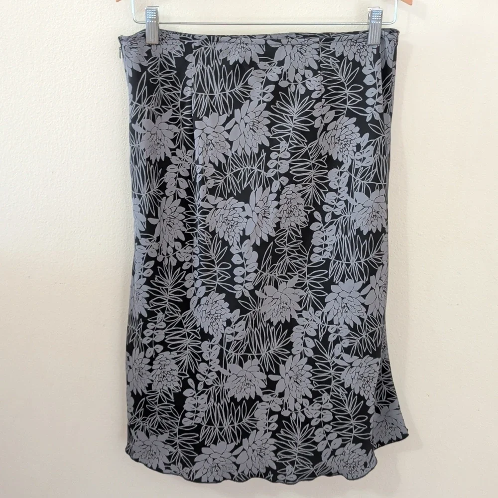 Express Floral A-Line Flounce Hem Midi Skirt Black + Gray Y2K Women's Size 9/10
